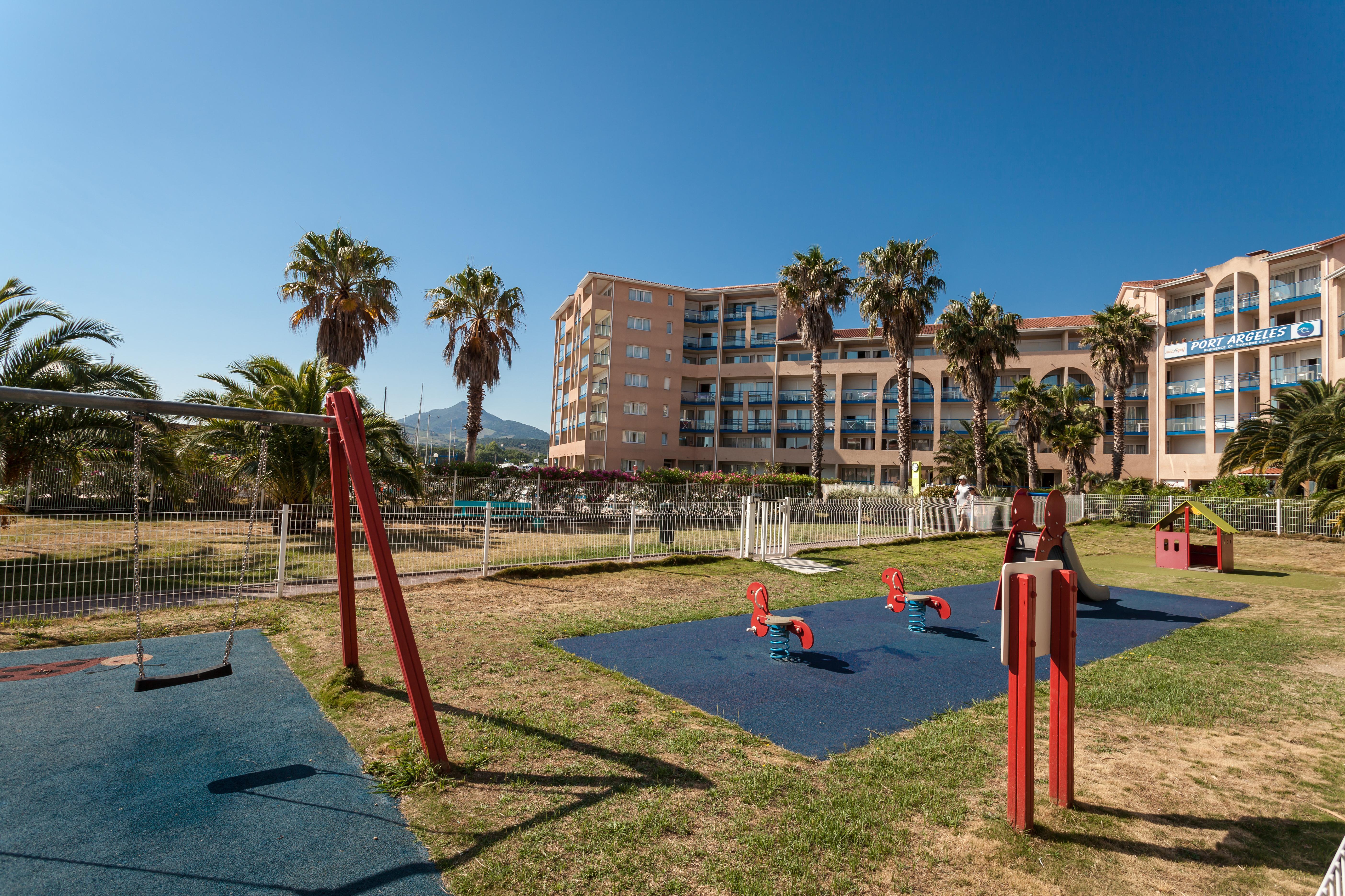 Appart Hotel Mer & Golf Port Argeles Exterior photo